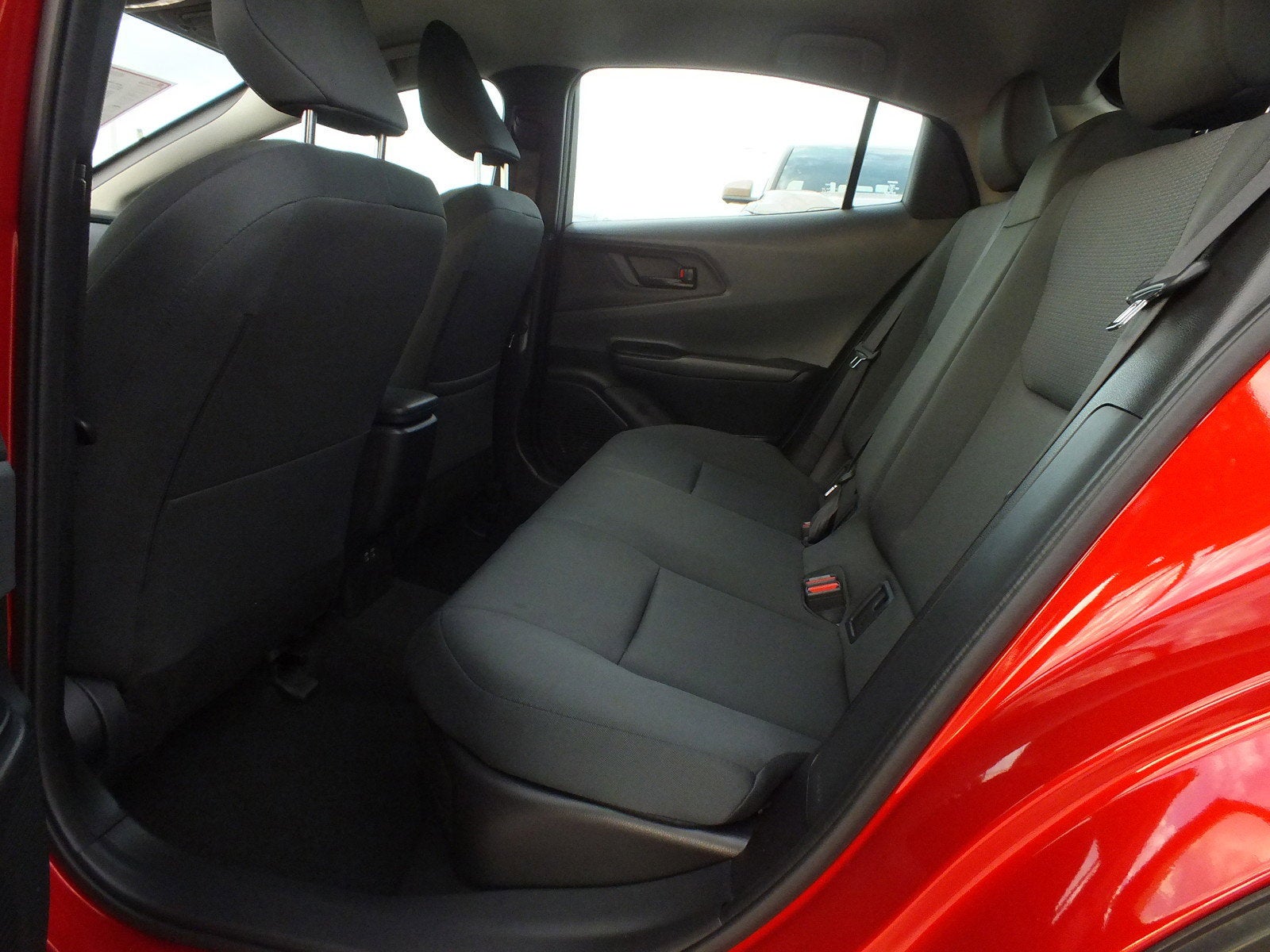 2025 Toyota Prius LE *1-OWNER! LOW MILES!*