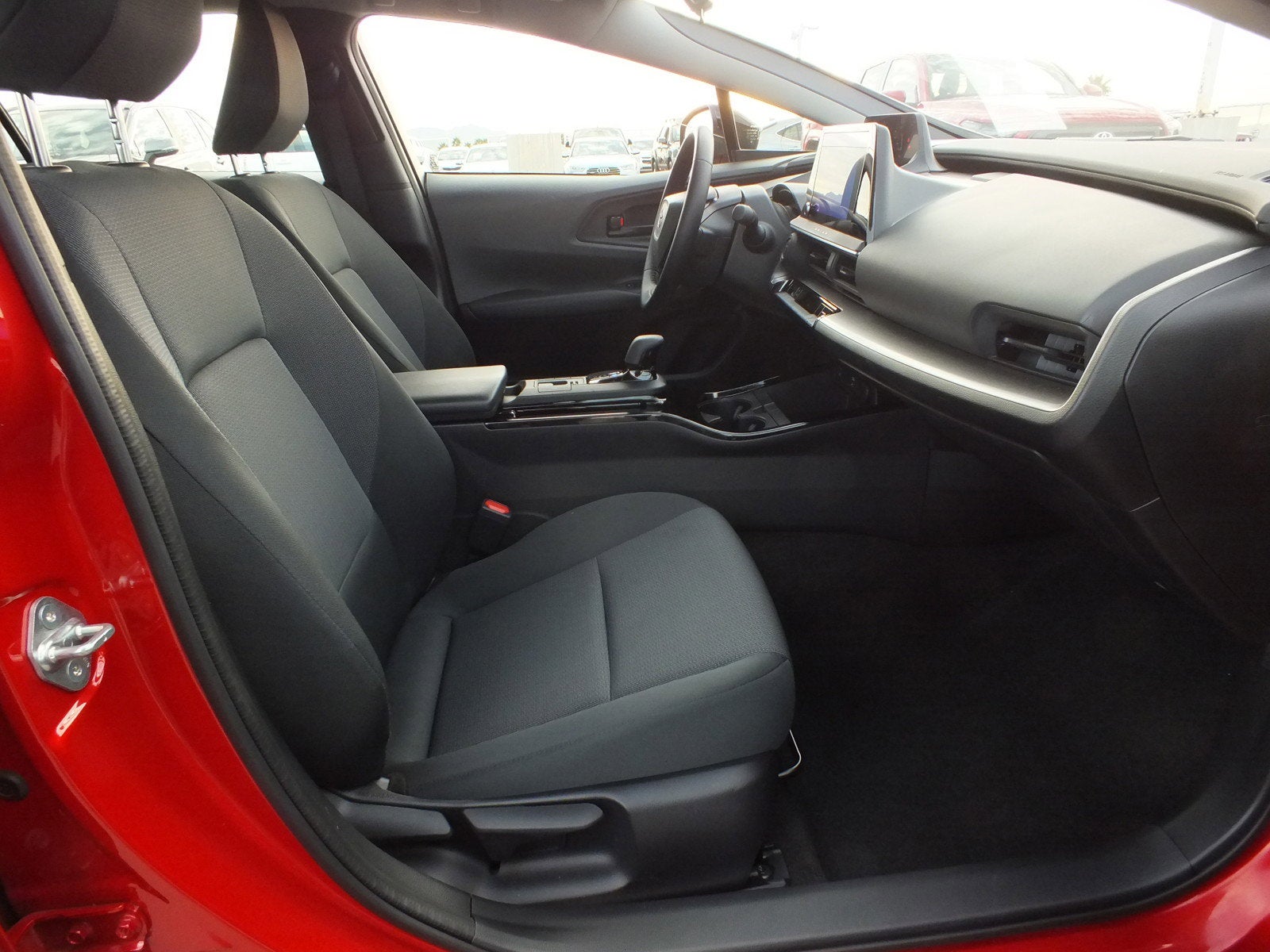 2025 Toyota Prius LE *1-OWNER! LOW MILES!*