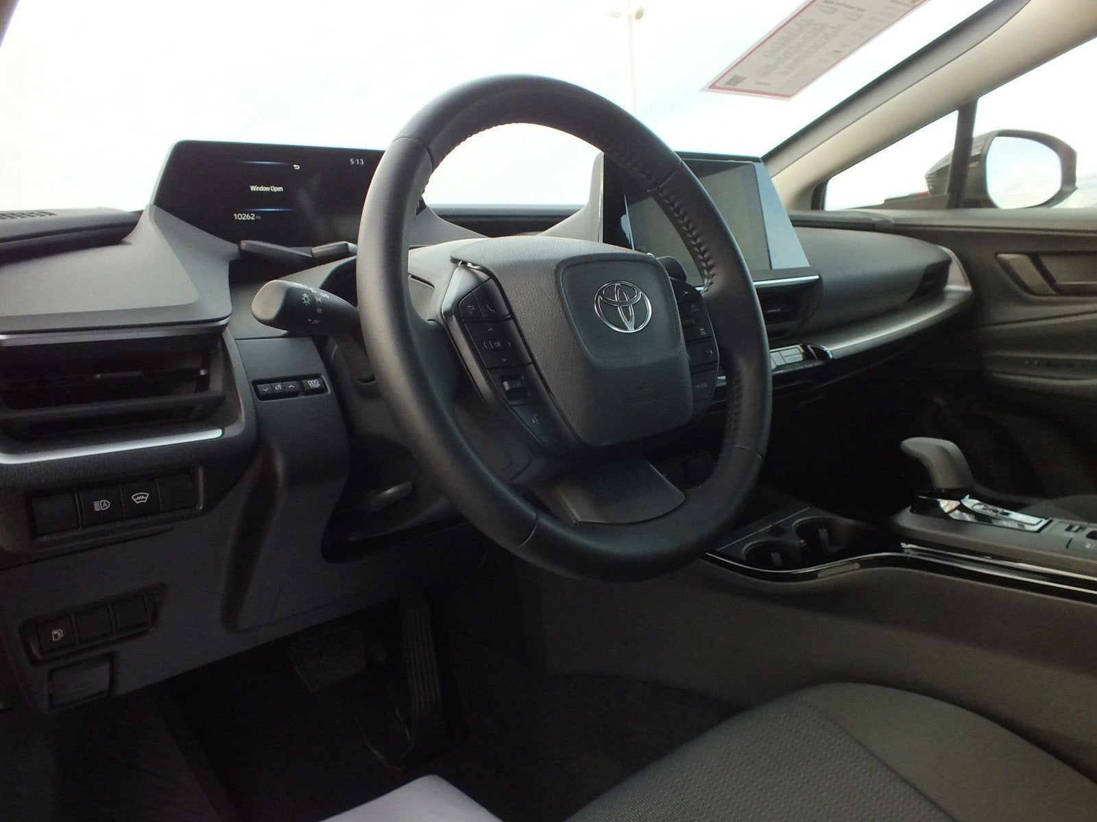 2025 Toyota Prius LE *1-OWNER! LOW MILES!*