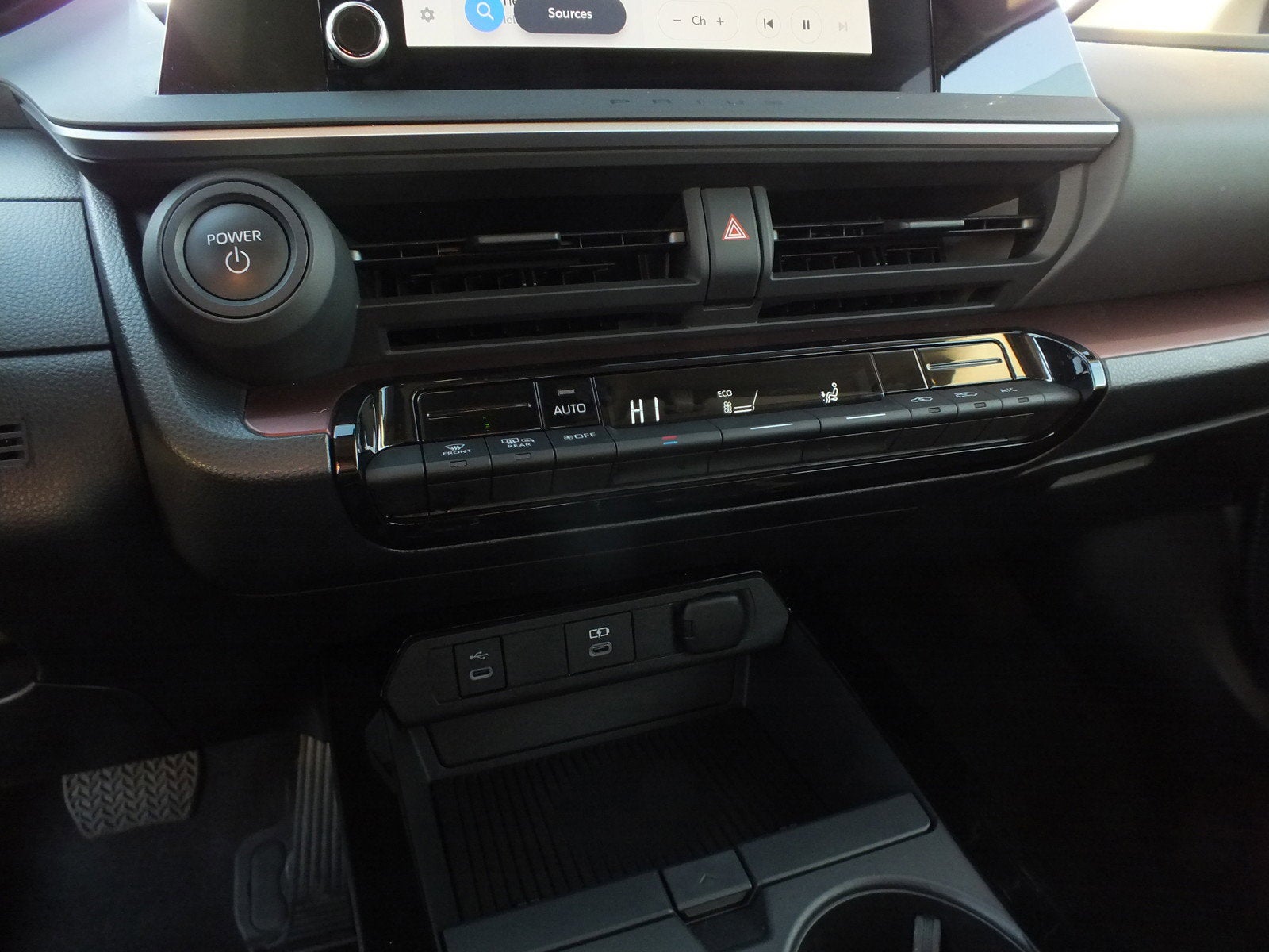 2025 Toyota Prius Plug-In Hybrid SE Hybrid *1-OWNER*