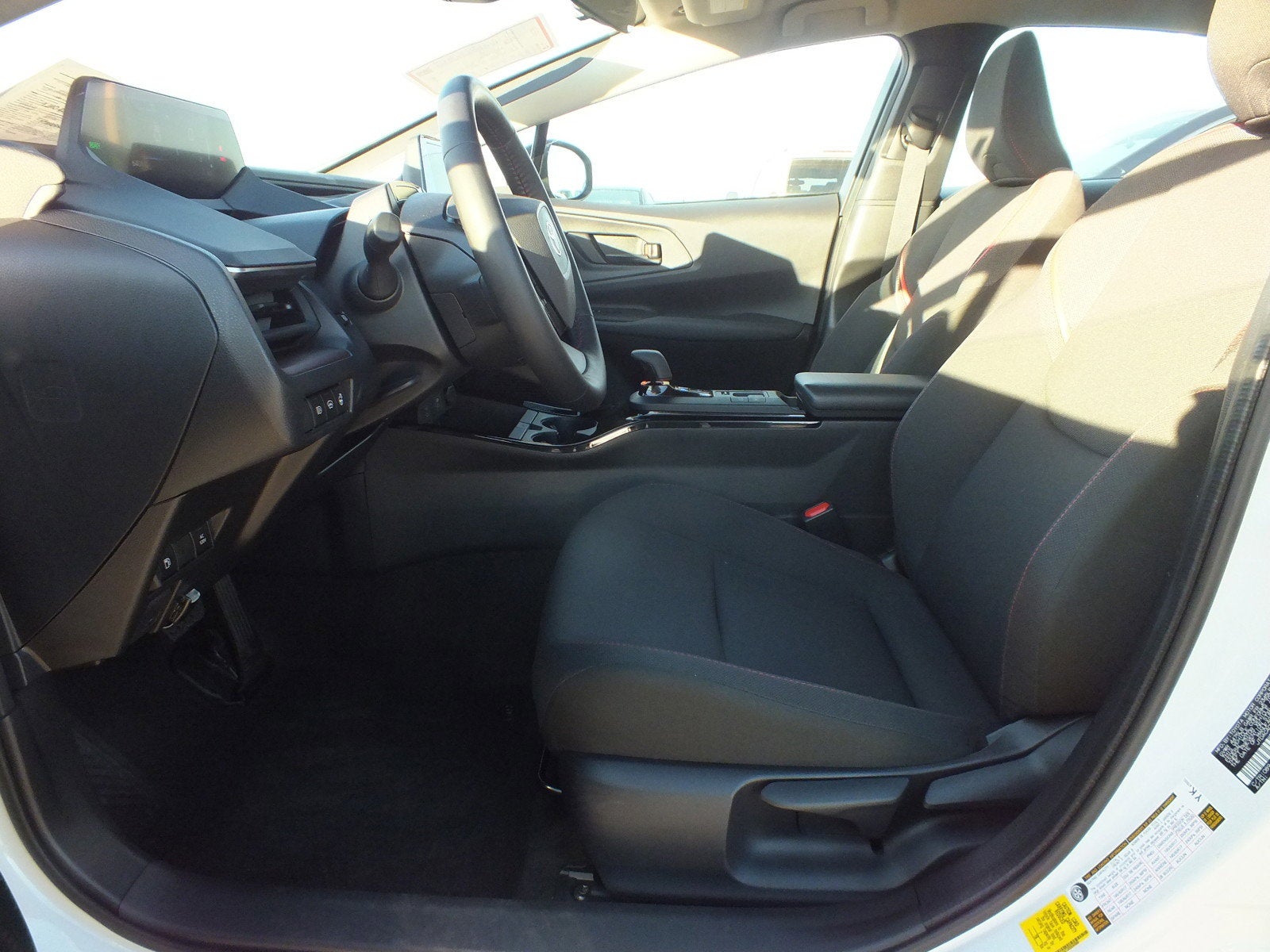 2025 Toyota Prius Plug-In Hybrid SE Hybrid *1-OWNER*