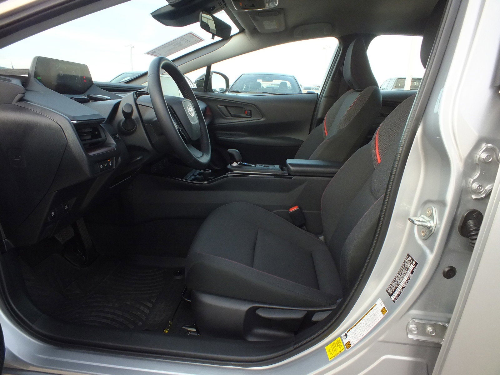 2025 Toyota Prius Plug-In Hybrid SE *1-OWNER! ONLY 10K MILES!*