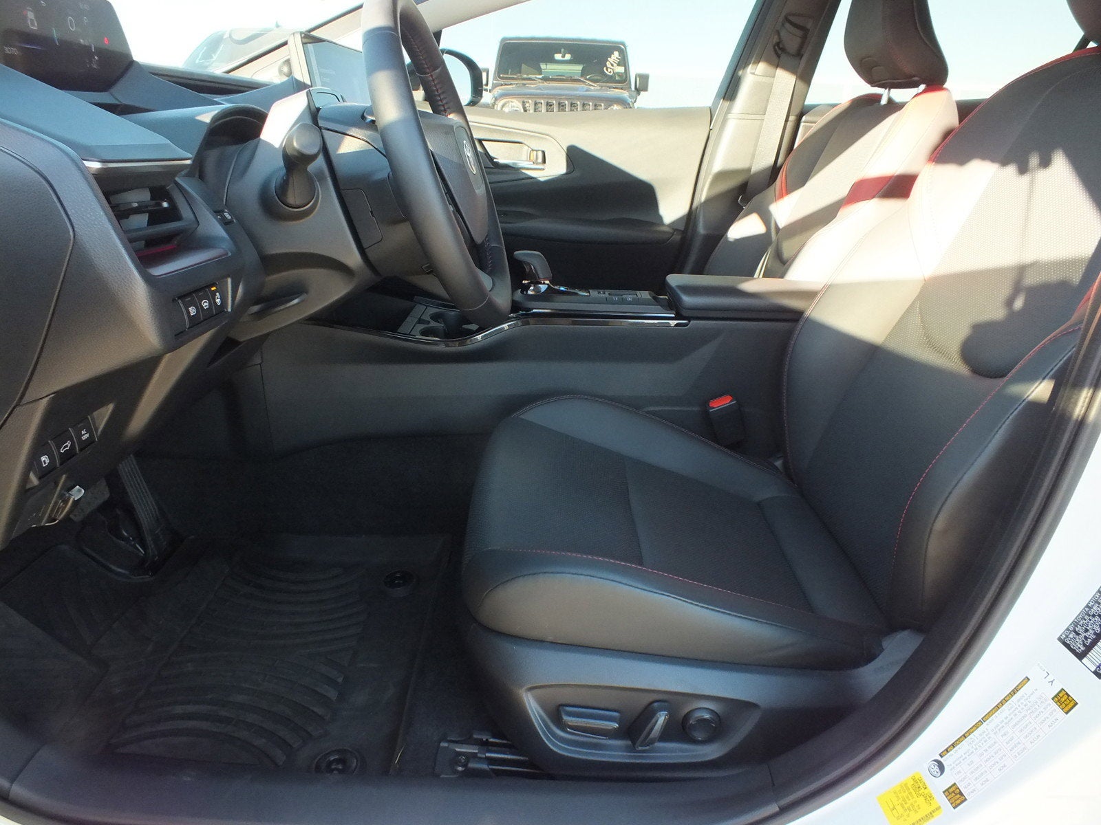 2024 Toyota Prius Prime XSE Premium *1-OWNER! SUPER LOW MILES!*