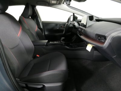 2026 Toyota Prius Plug-In Hybrid SE *CLEAN CARFAX! ONLY 3K MILES!*
