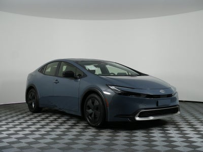 2026 Toyota Prius Plug-In Hybrid SE *CLEAN CARFAX! ONLY 3K MILES!*