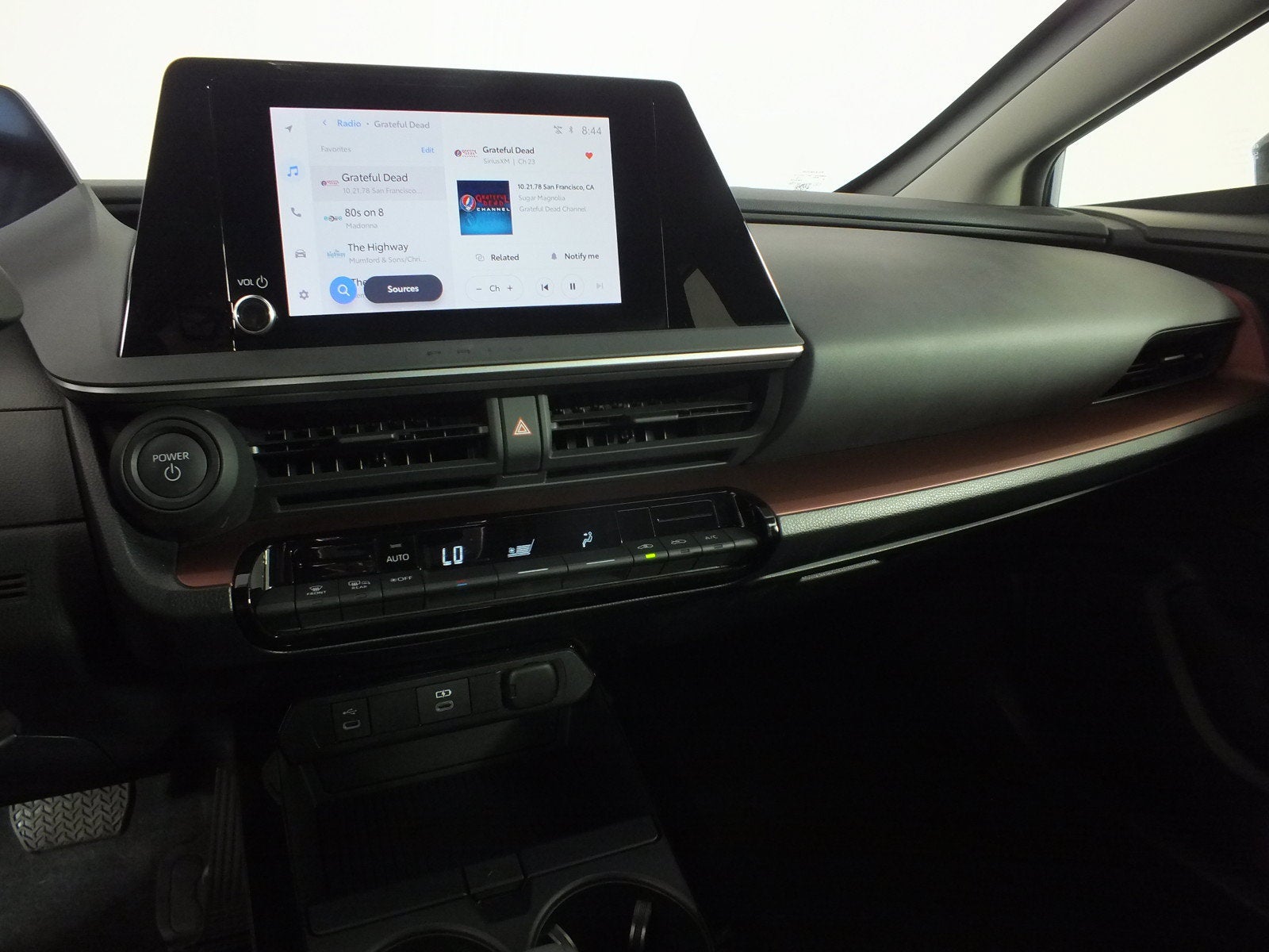 2026 Toyota Prius Plug-In Hybrid SE *1-OWNER! LIKE NEW!*