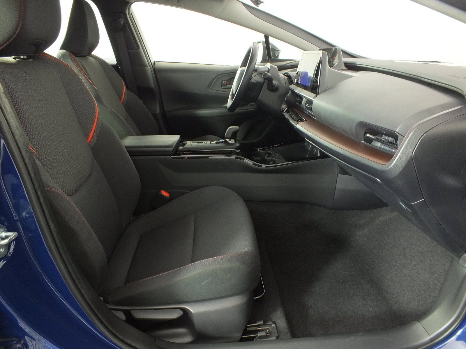 2026 Toyota Prius Plug-In Hybrid SE *1-OWNER! LIKE NEW!*