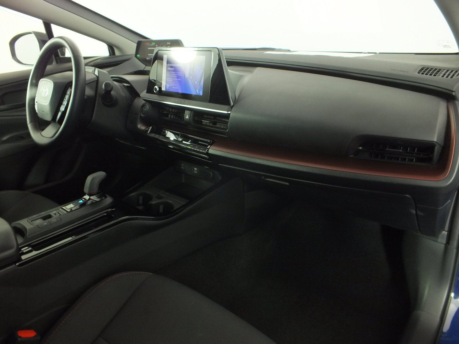 2026 Toyota Prius Plug-In Hybrid SE *1-OWNER! LIKE NEW!*
