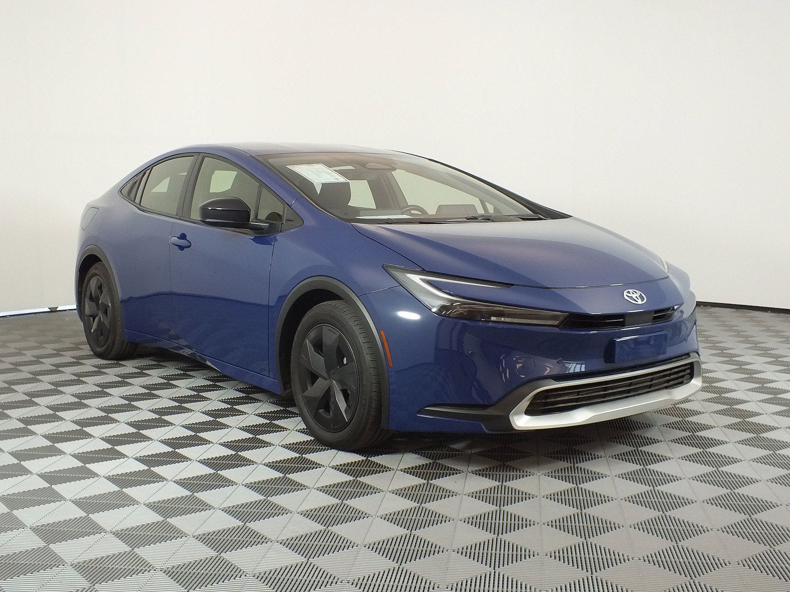 2026 Toyota Prius Plug-In Hybrid SE *1-OWNER! LIKE NEW!*
