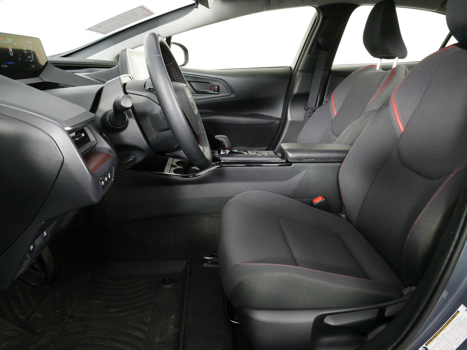 2026 Toyota Prius Plug-In Hybrid SE *1-OWNER*