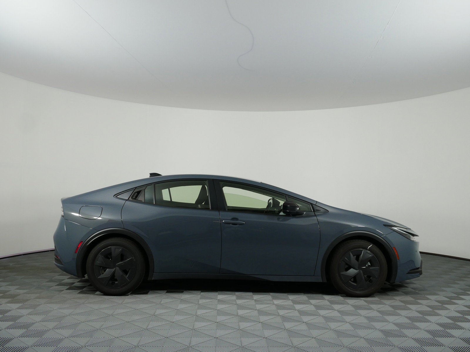 2026 Toyota Prius Plug-In Hybrid SE *1-OWNER*