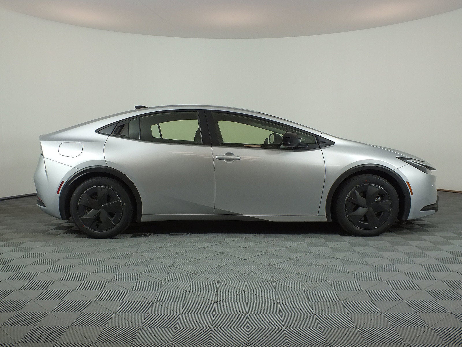 2026 Toyota Prius Plug-In Hybrid SE *1-OWNER! UNDER 20K MILES!*