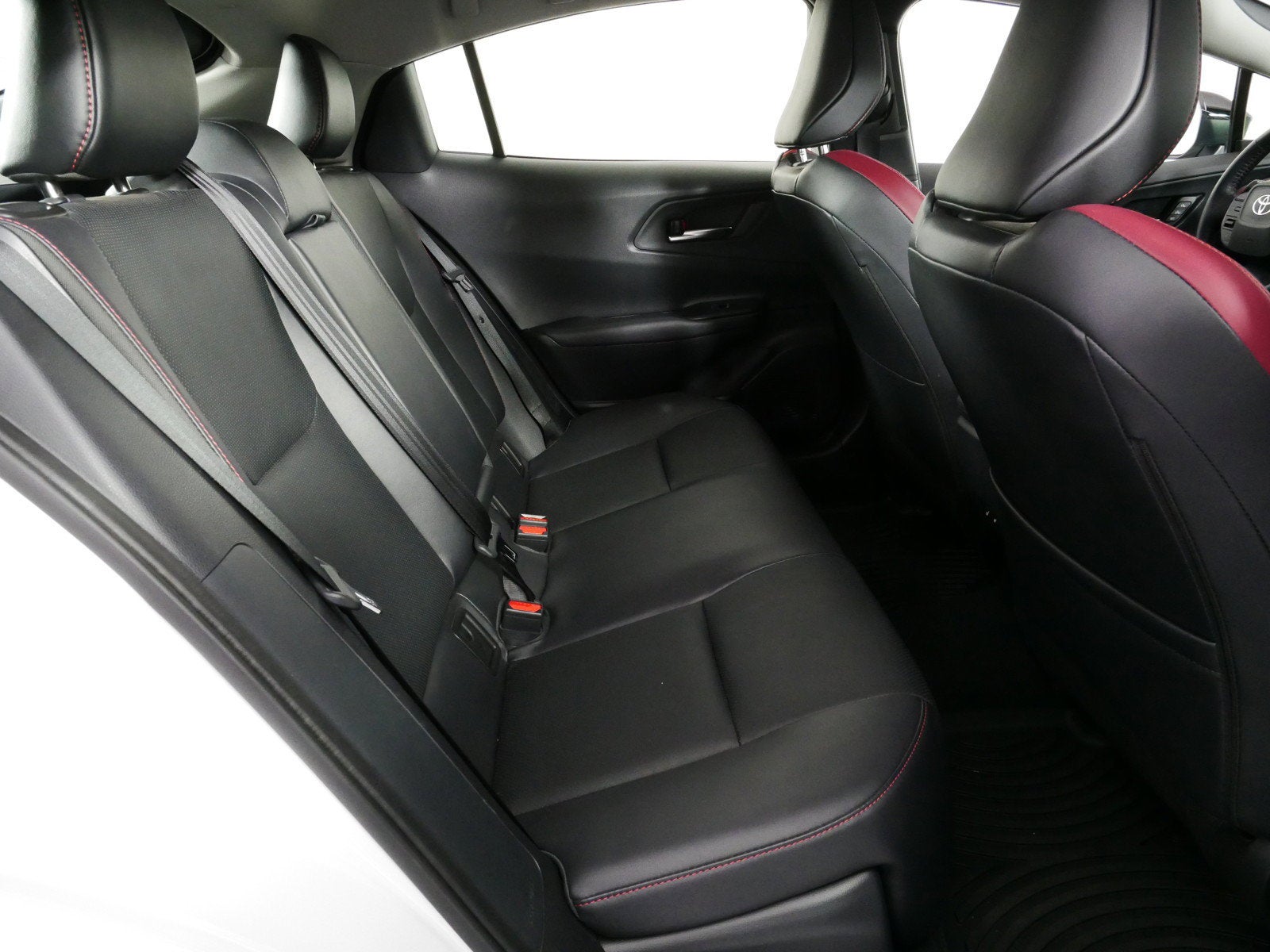2026 Toyota Prius Plug-In Hybrid XSE Premium *1-OWNER!*
