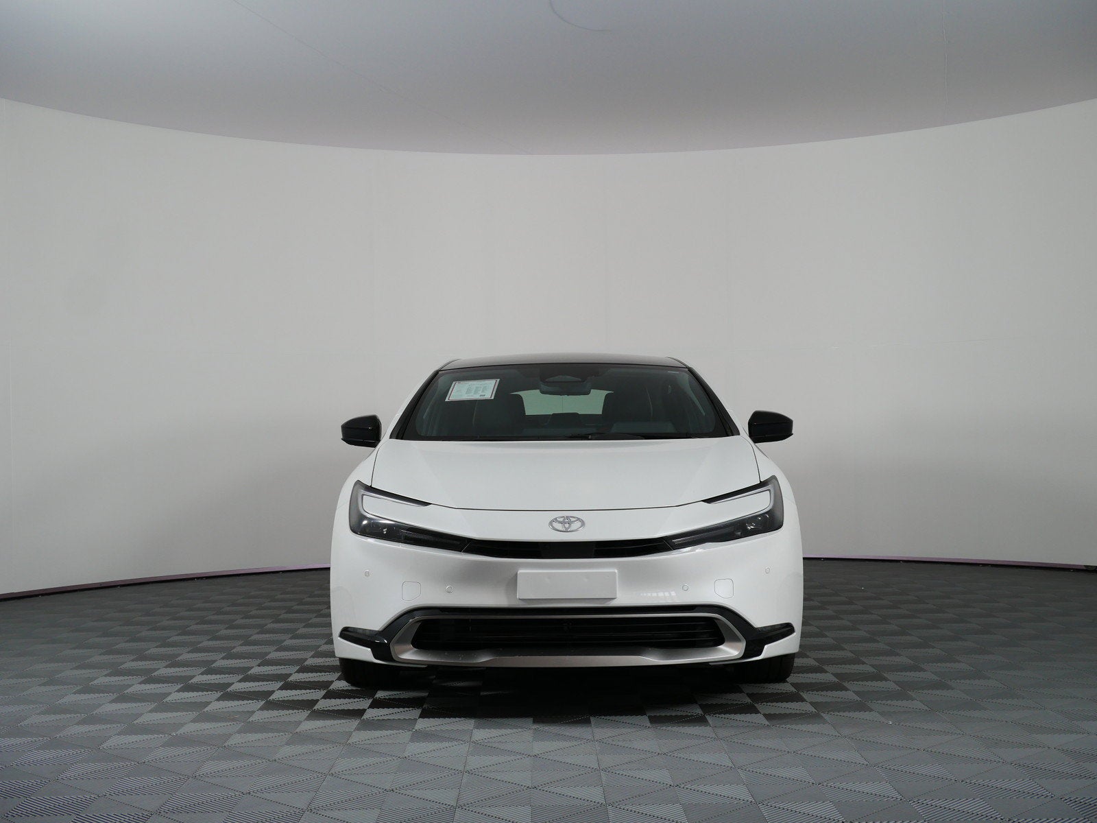 2026 Toyota Prius Plug-In Hybrid XSE Premium *1-OWNER!*