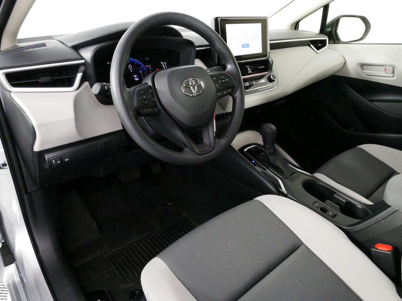 2026 Toyota Corolla LE FWD *1 OWNER, CLEAN CARFAX!*