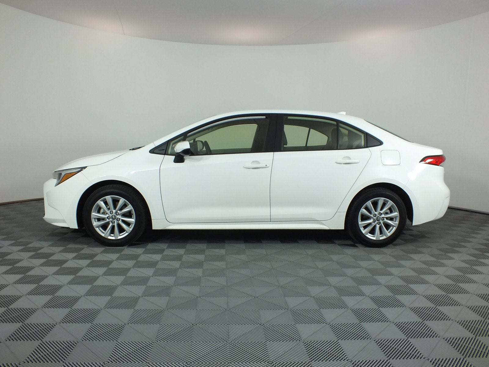 2026 Toyota Corolla Hybrid LE *1-OWNER*