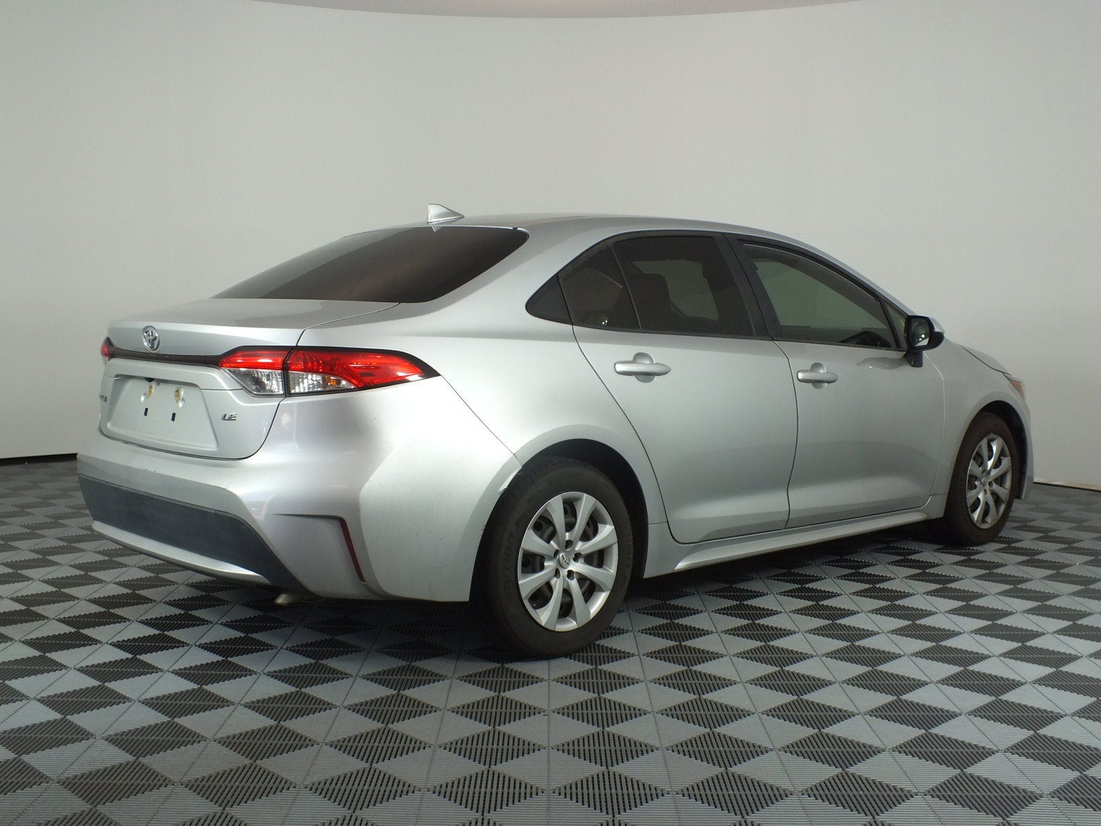 2020 Toyota Corolla LE *CLEAN CARFAX*