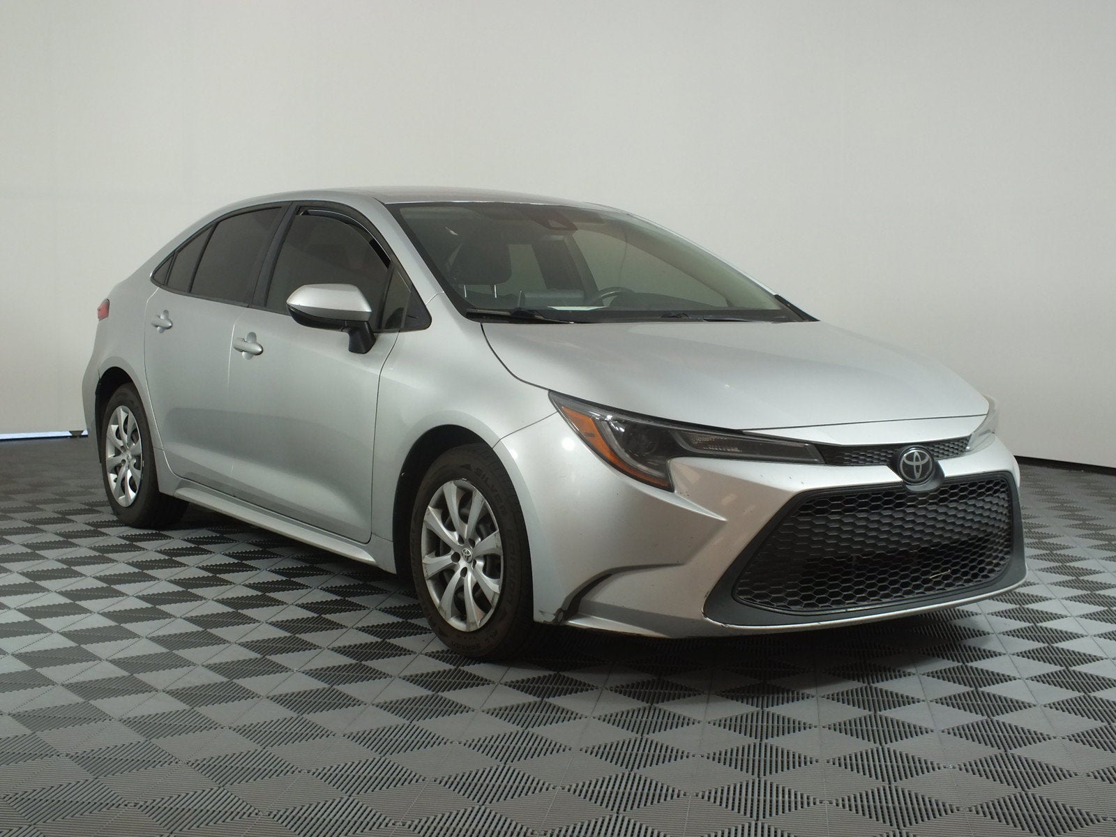 2020 Toyota Corolla LE *CLEAN CARFAX*