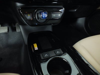 2021 Toyota Prius XLE *CLEAN CARFAX*