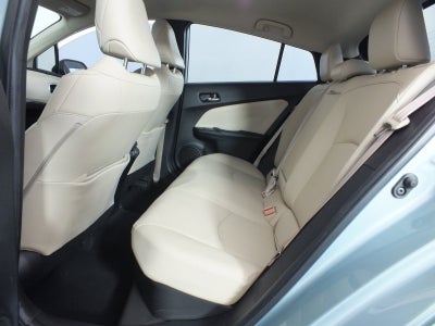 2021 Toyota Prius XLE *CLEAN CARFAX*