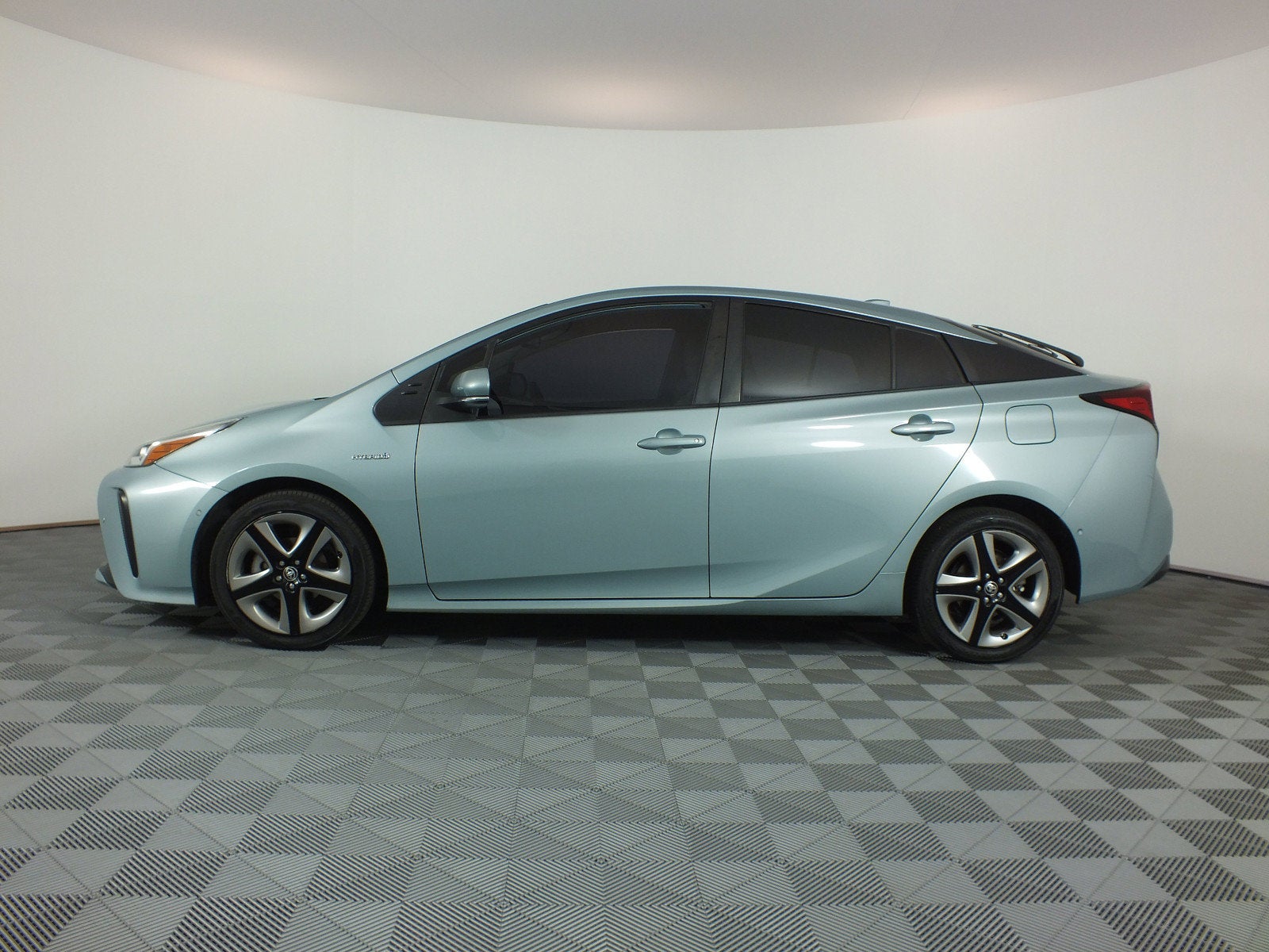 2021 Toyota Prius XLE *CLEAN CARFAX*