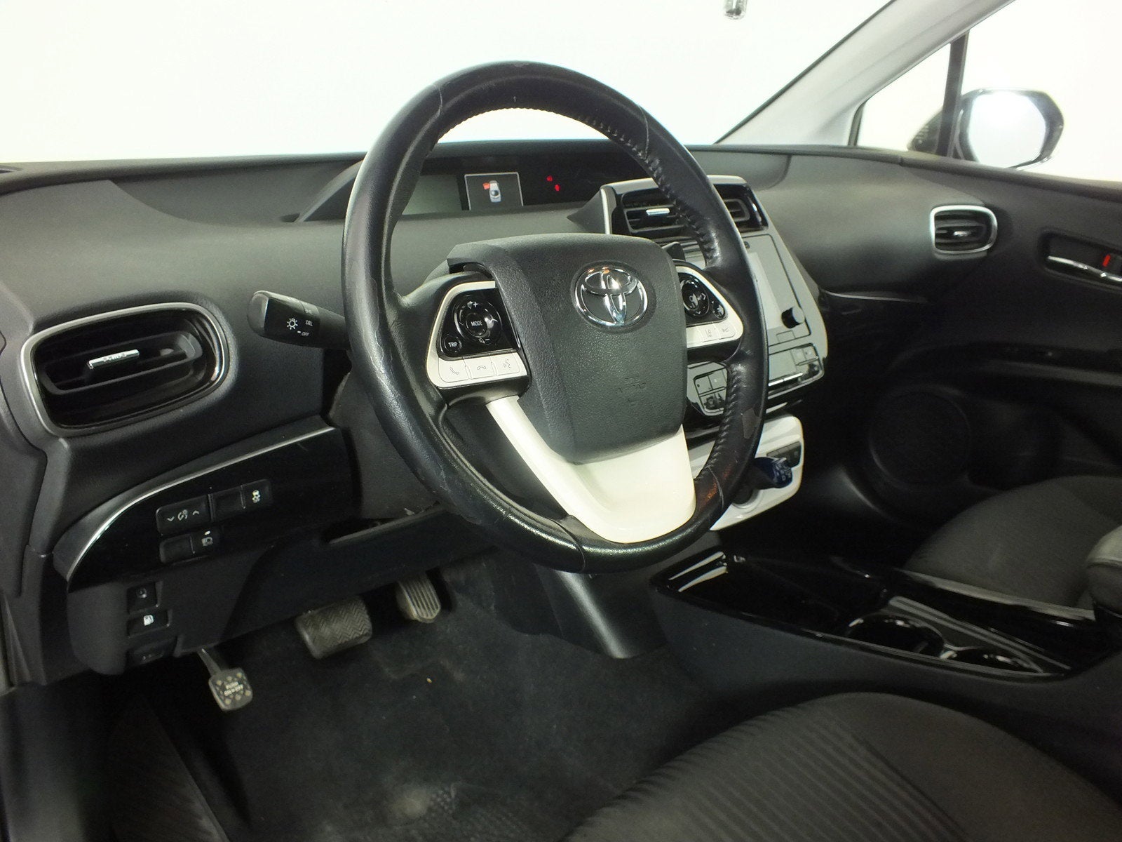 2017 Toyota Prius Prime Plus *WELL MAINTAINED!*