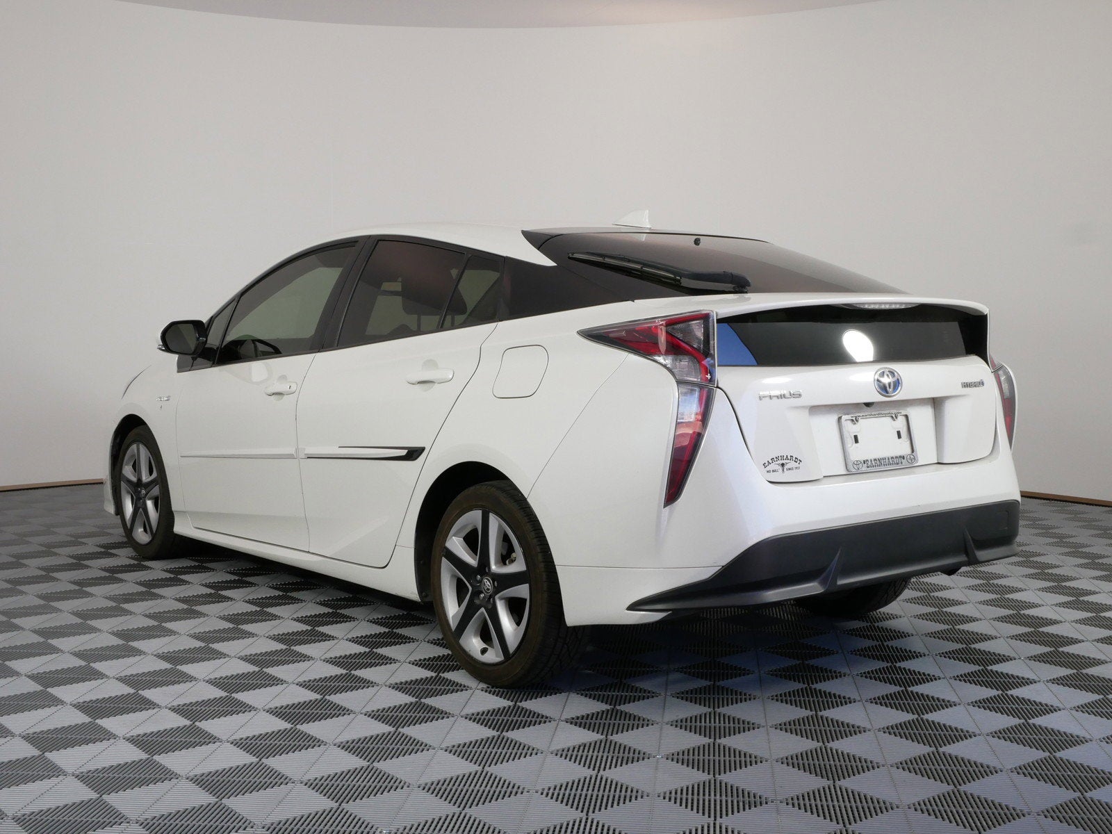 2016 Toyota Prius Three Touring *CLEAN CARFAX*