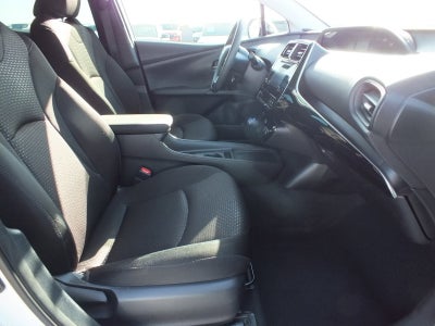 2019 Toyota Prius LE FWD *CLEAN CARFAX!*