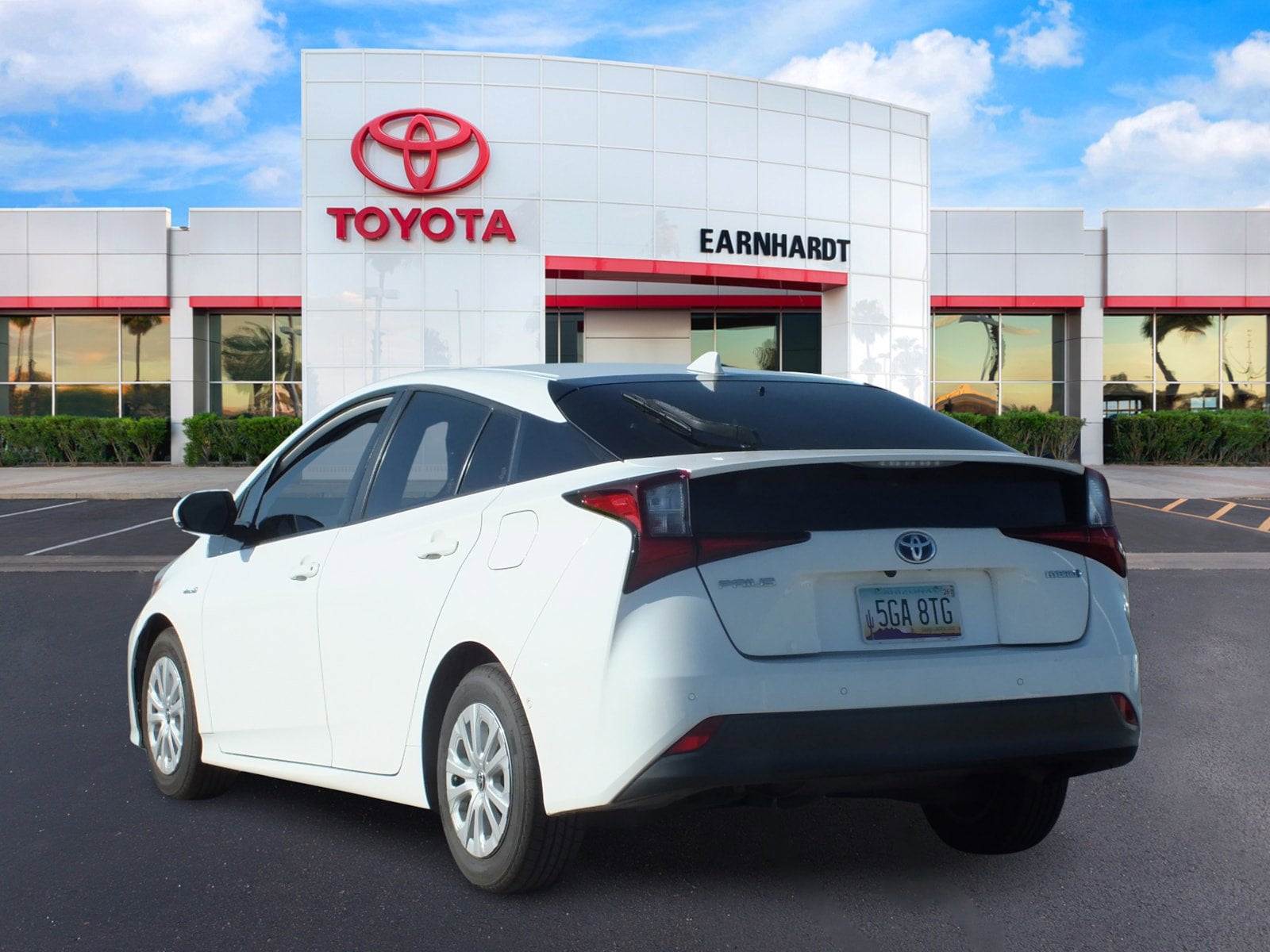 2019 Toyota Prius LE FWD *CLEAN CARFAX!*