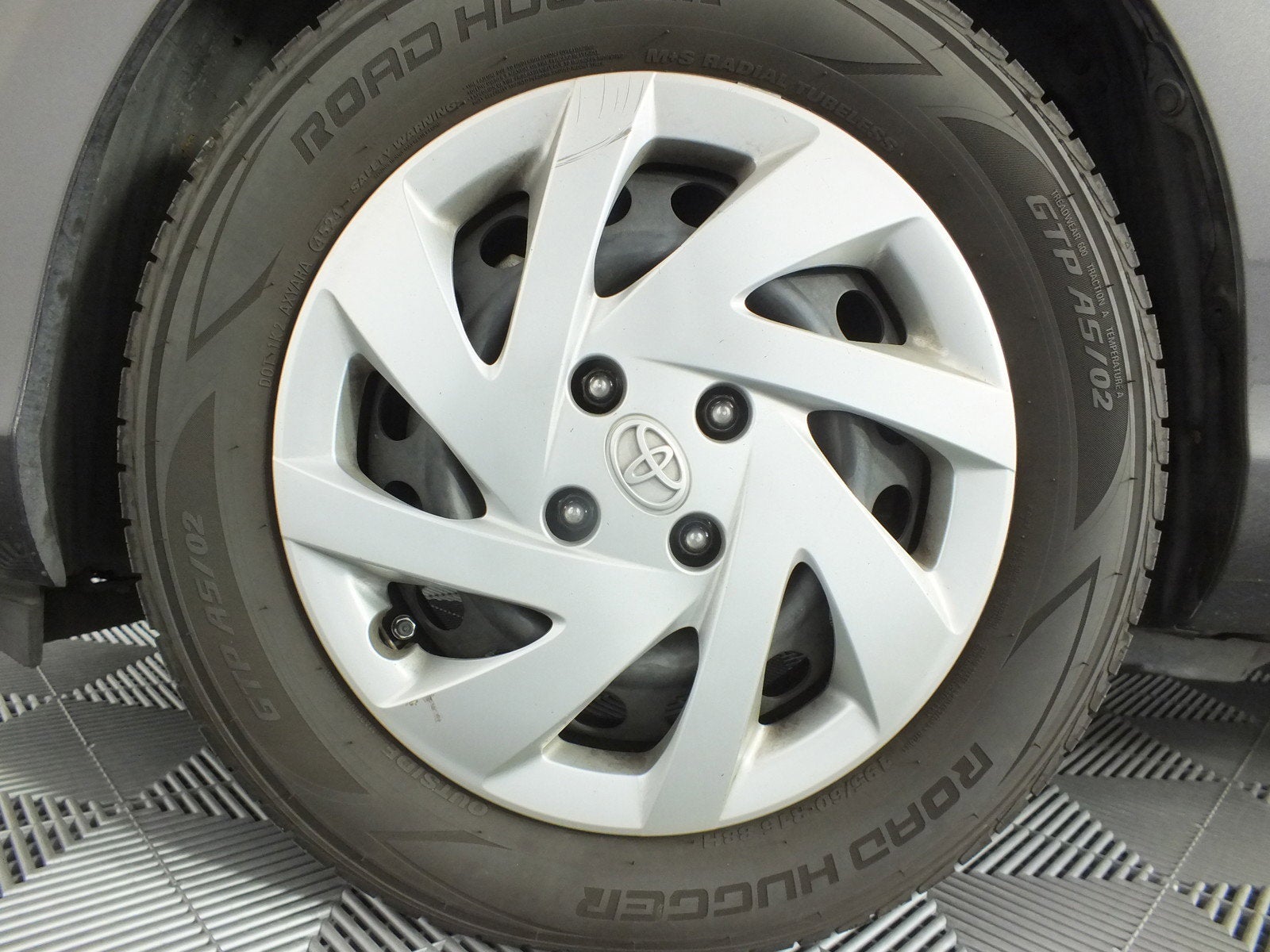 2015 Toyota Prius c Two *1-OWNER*