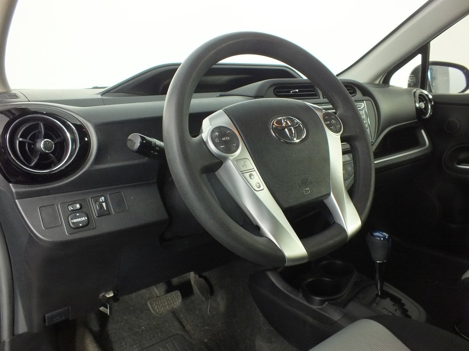 2015 Toyota Prius c Two *1-OWNER*