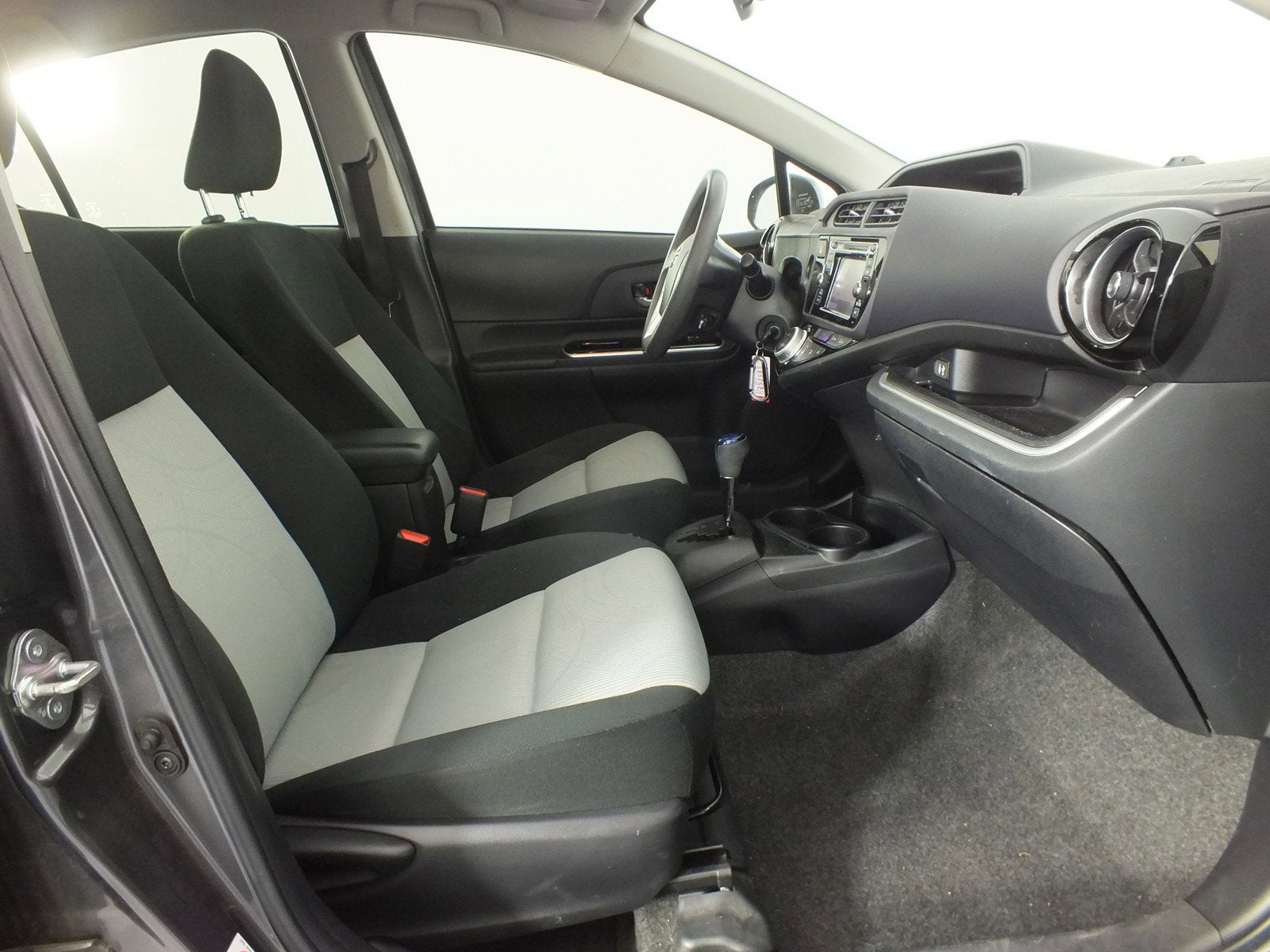 2015 Toyota Prius c Two *1-OWNER*