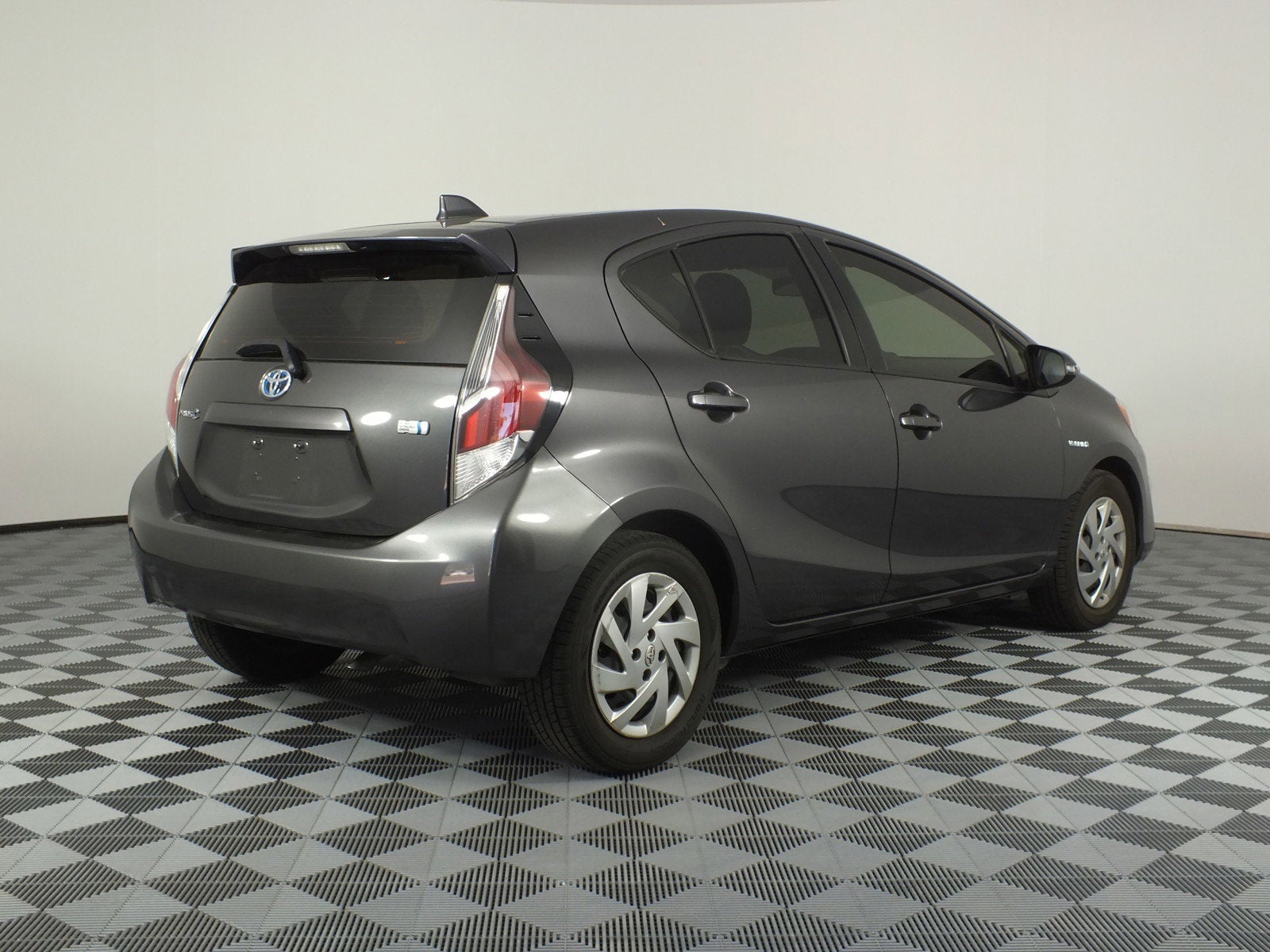 2015 Toyota Prius c Two *1-OWNER*