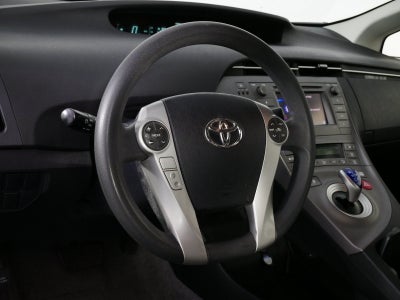 2015 Toyota Prius Two *CLEAN CARFAX*