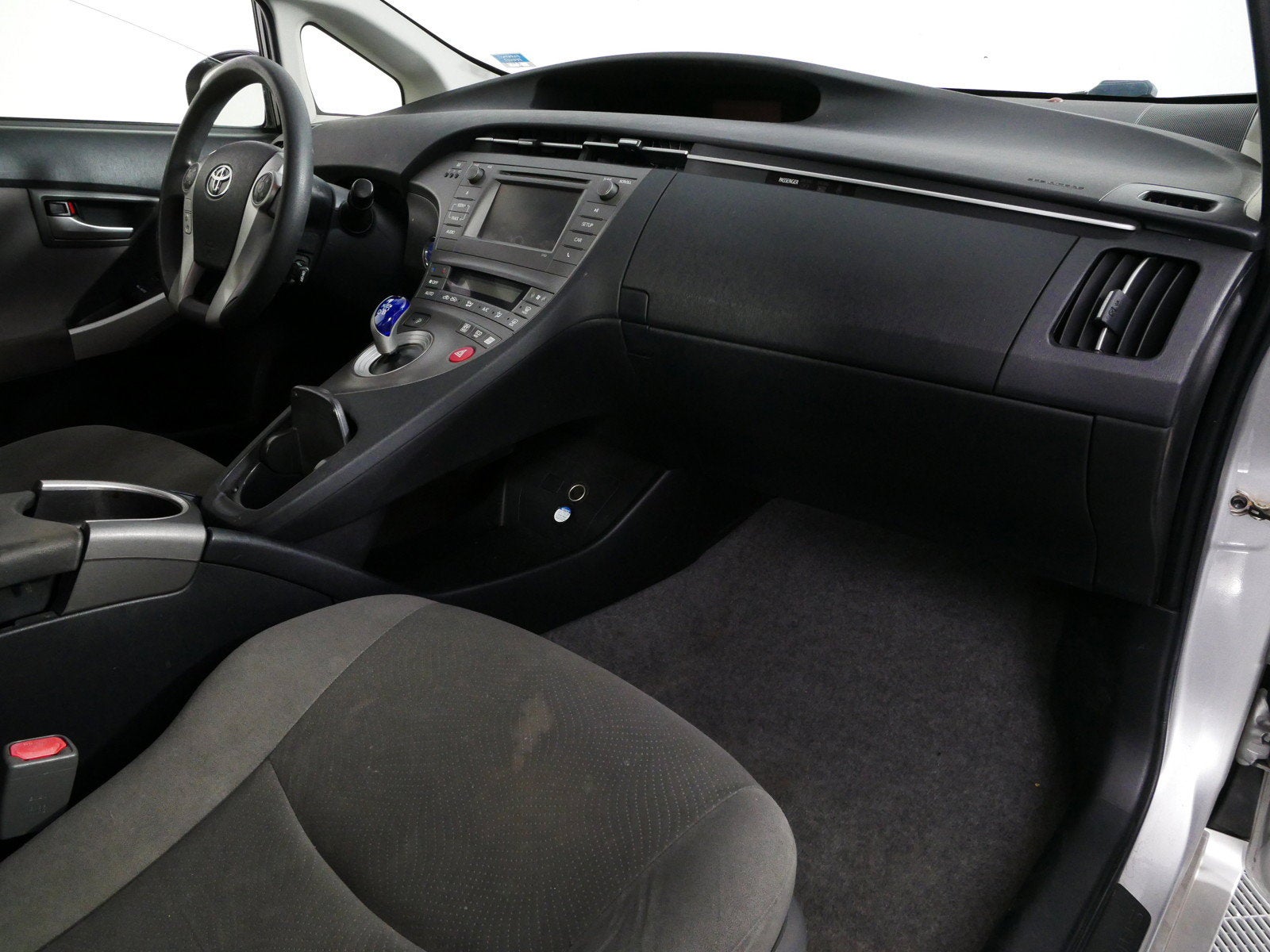 2015 Toyota Prius Two *CLEAN CARFAX*