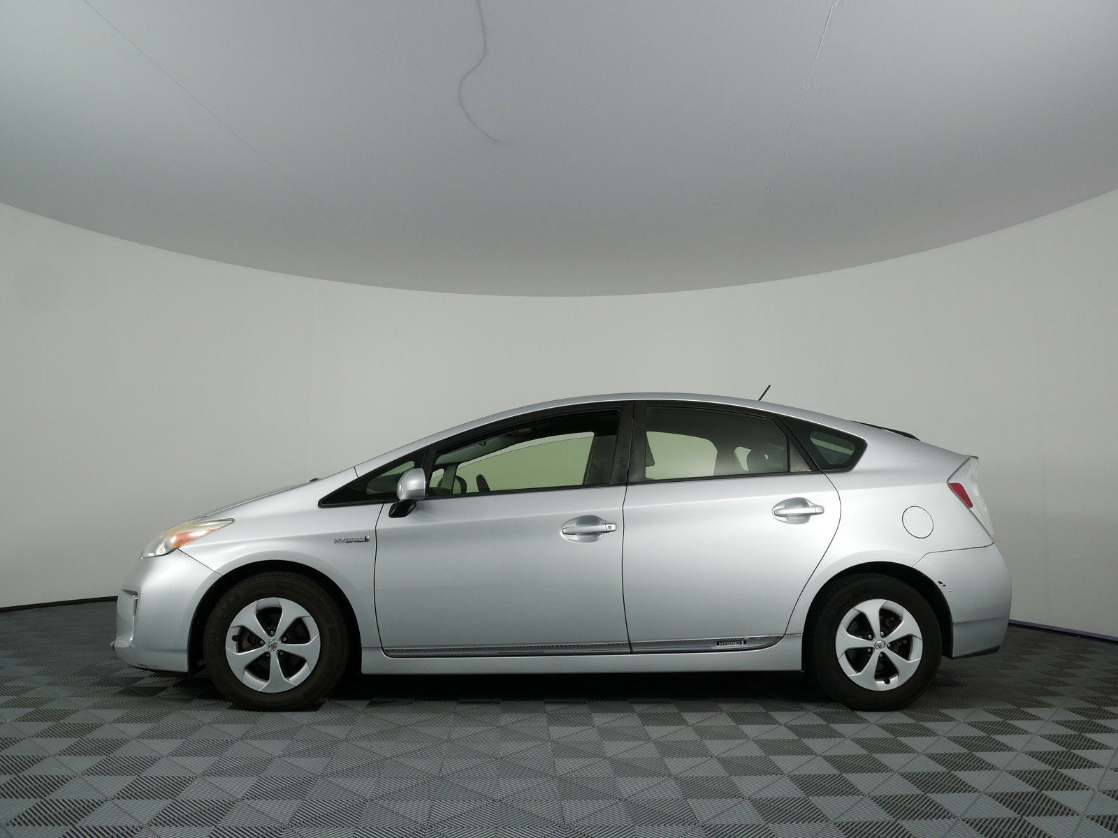 2015 Toyota Prius Two *CLEAN CARFAX*