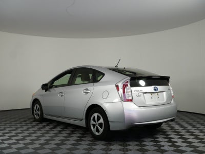 2015 Toyota Prius Two *CLEAN CARFAX*