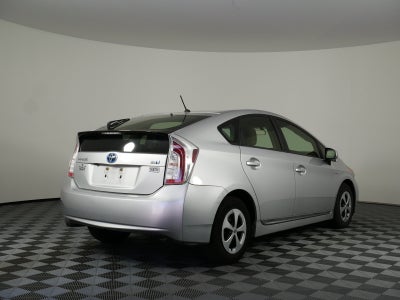 2015 Toyota Prius Two *CLEAN CARFAX*
