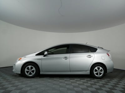 2014 Toyota Prius Three *1-OWNER!*