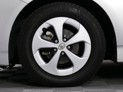 2014 Toyota Prius Three *1-OWNER!*