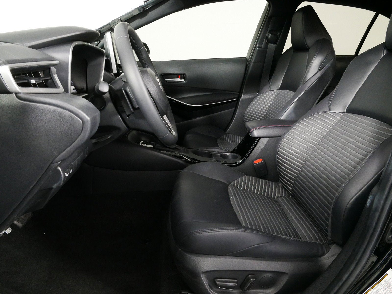 2023 Toyota Corolla XSE *LOW MILES!*