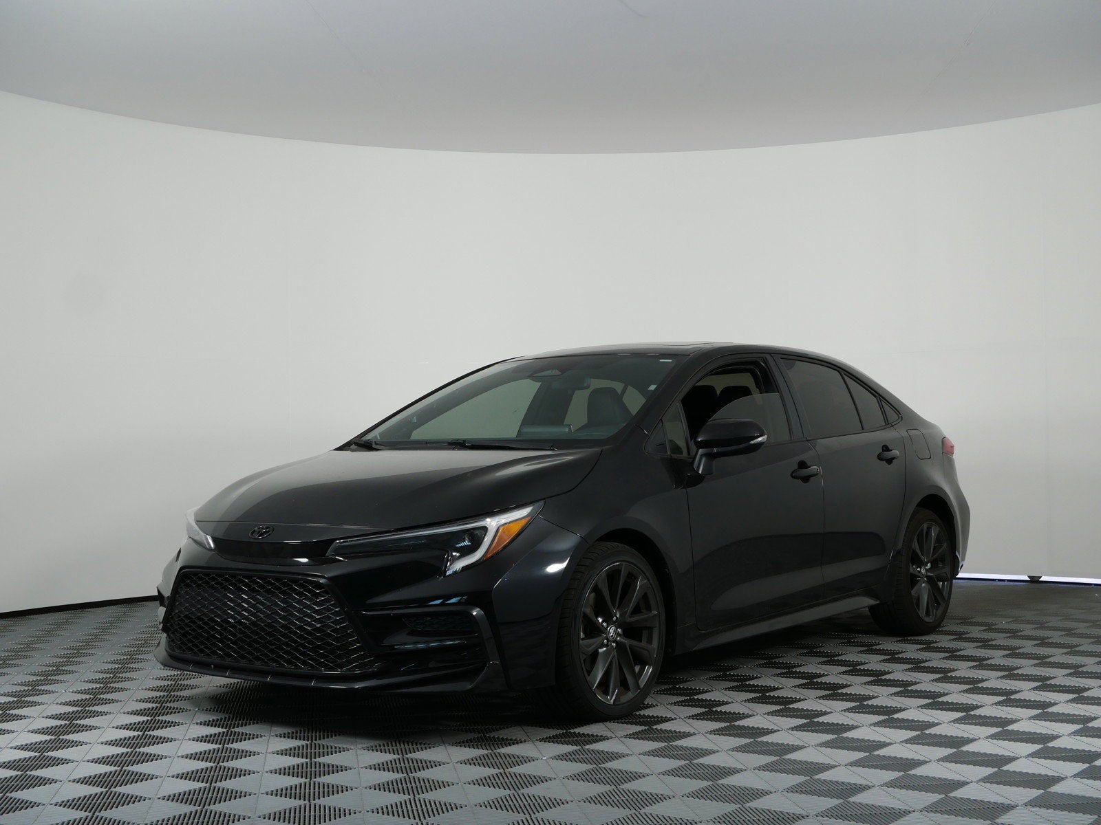2023 Toyota Corolla XSE *LOW MILES!*