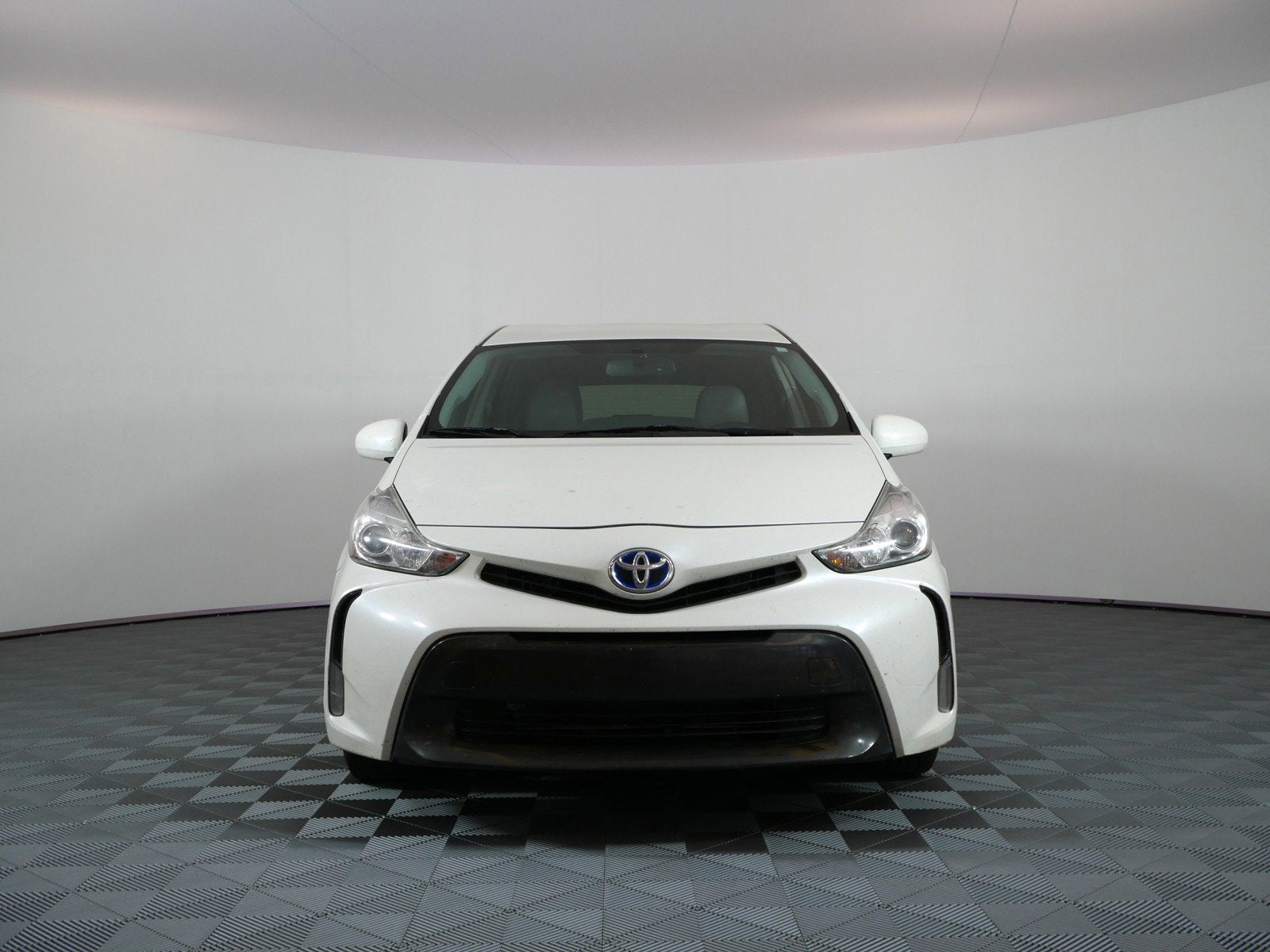2017 Toyota Prius v Four *1-OWNER*