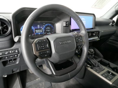 2025 Toyota Land Cruiser Base 4WD Hybrid *1-OWNER! LOW MILES!*