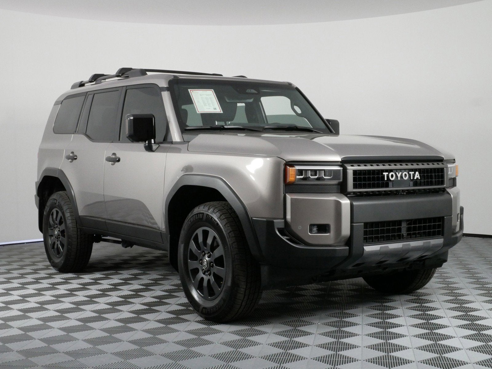 2025 Toyota Land Cruiser Base 4WD Hybrid *1-OWNER! LOW MILES!*