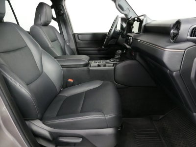 2024 Toyota Land Cruiser Base Hybrid 4WD *1-OWNER! LOW MILES!*