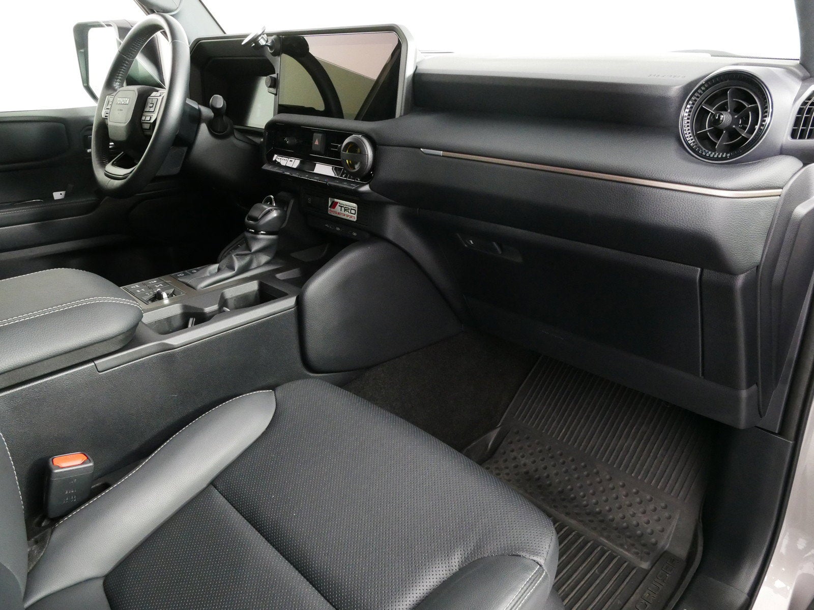 2024 Toyota Land Cruiser Base Hybrid 4WD *1-OWNER! LOW MILES!*