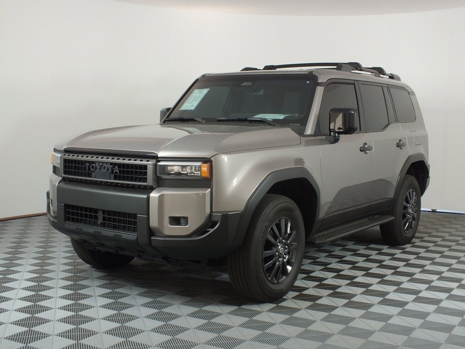 2024 Toyota Land Cruiser Base Hybrid 4WD *1-OWNER!*