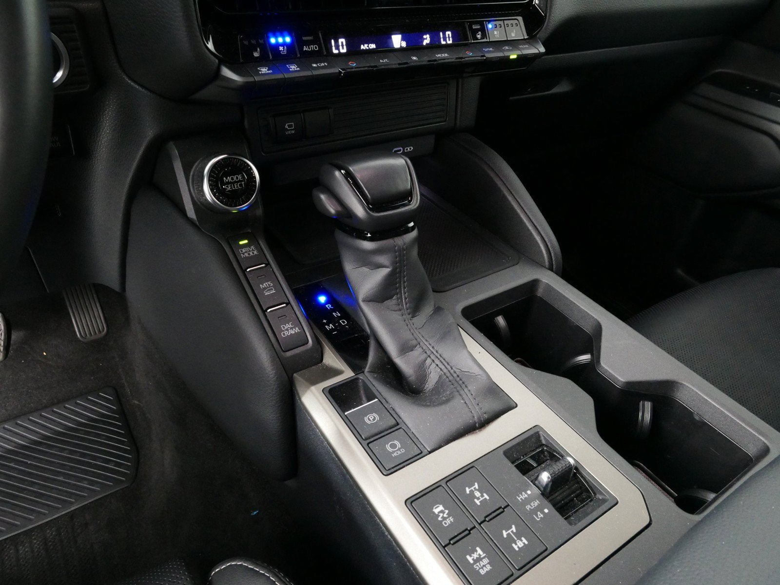 2024 Toyota Land Cruiser Base Hybrid 4WD *1-OWNER!*