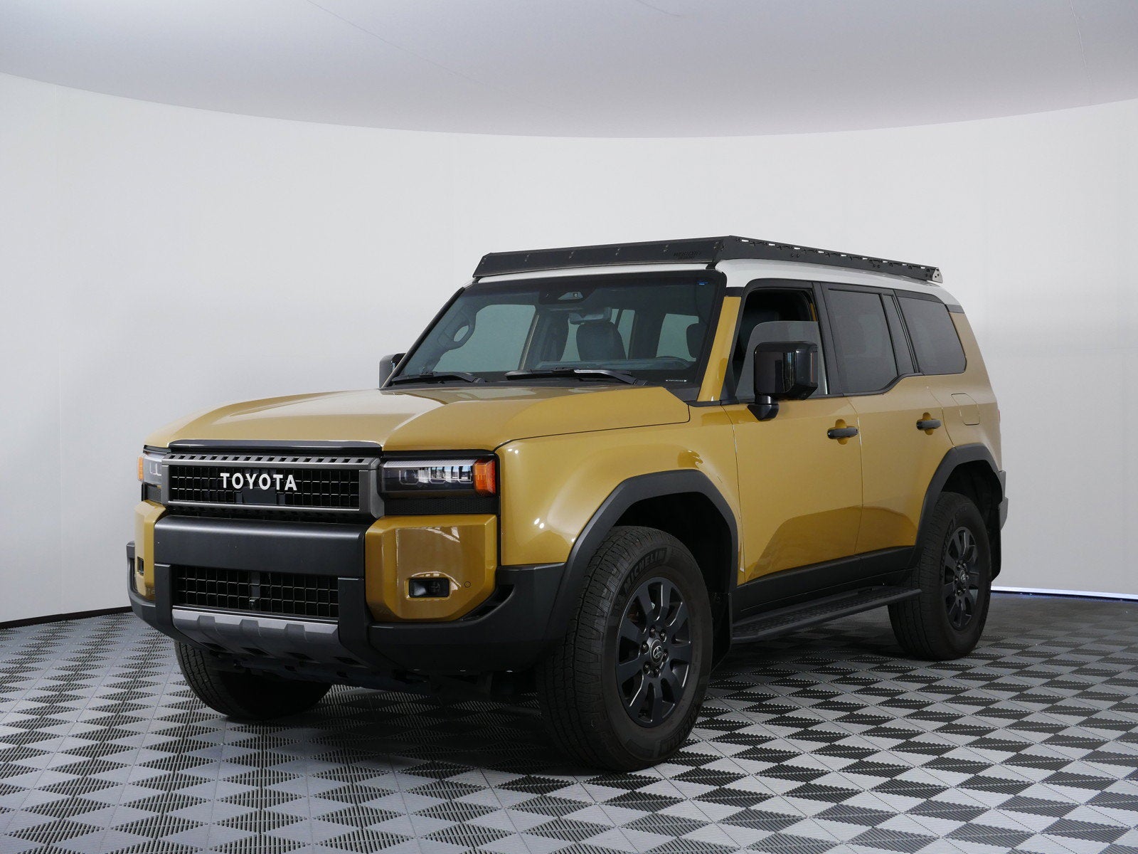 2024 Toyota Land Cruiser Base Hybrid 4WD *1-OWNER!*